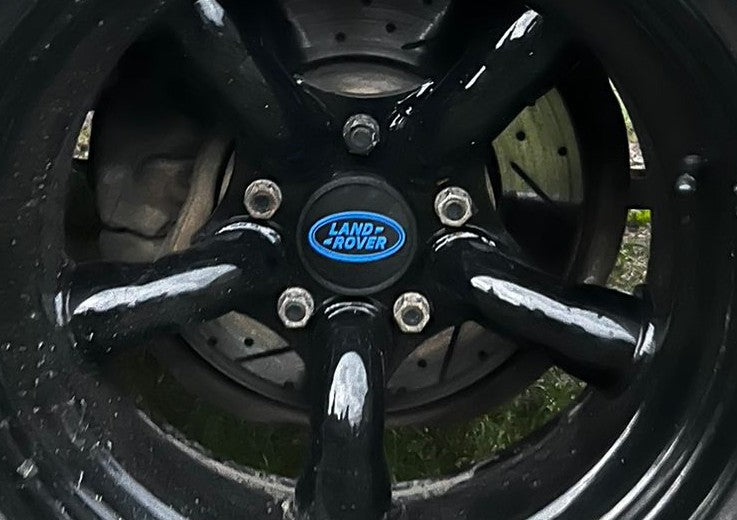 Land Rover Discovery 2 Centre Caps - Black/Green LR Logo
