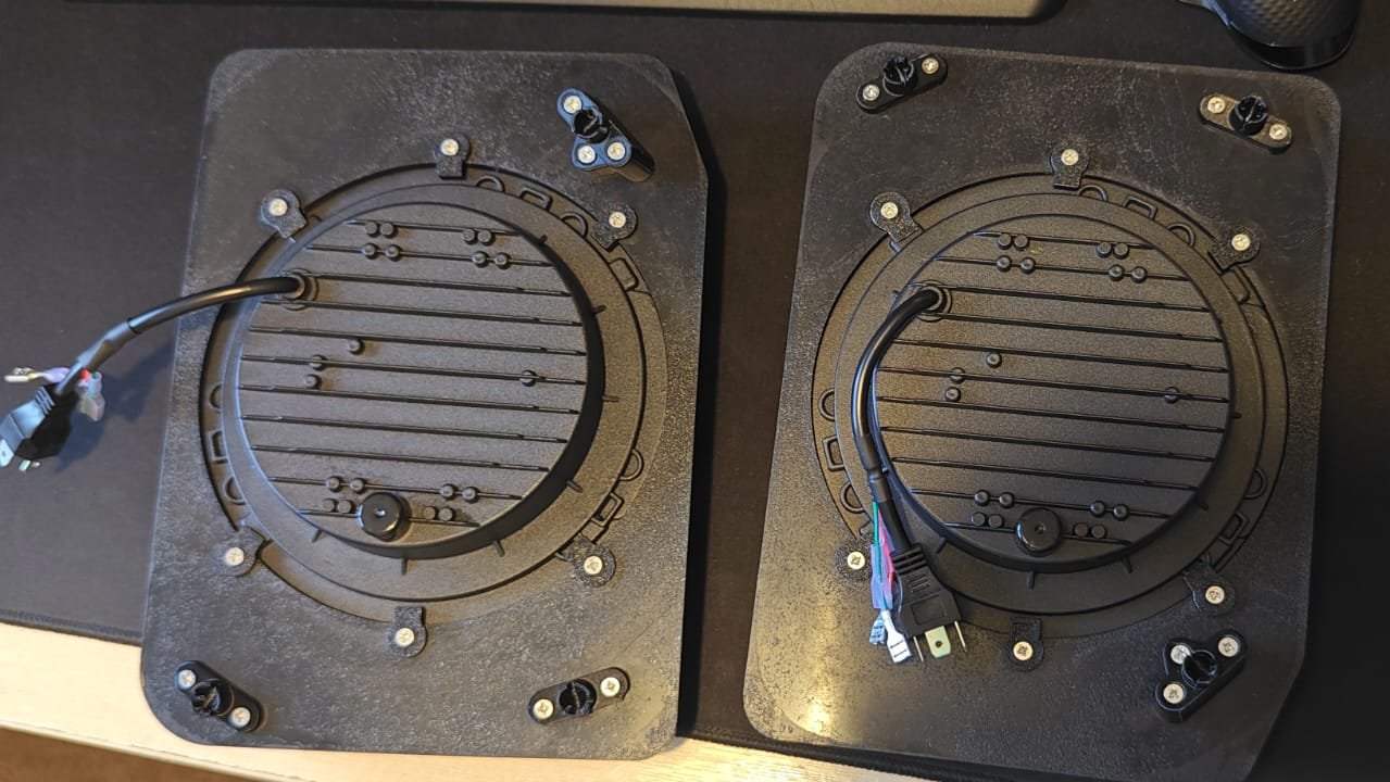 Land Rover Discovery 1/2 Headlight Adapters