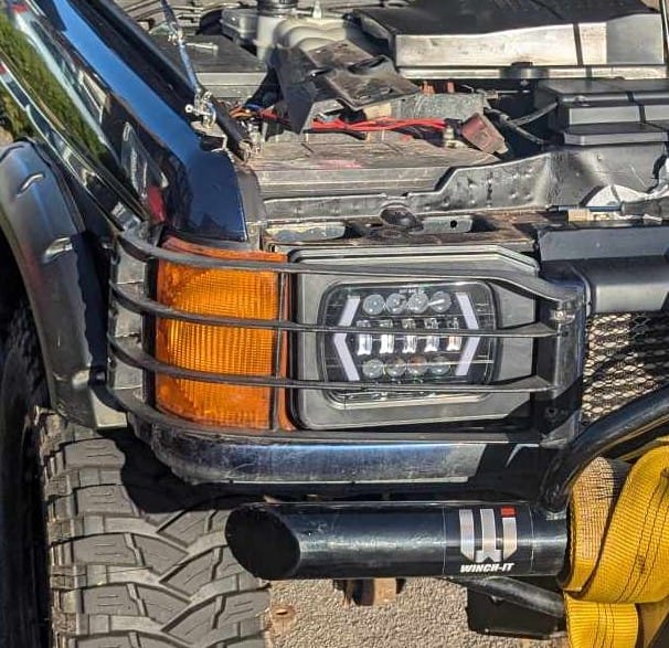 Land Rover Discovery 1/2 Headlight Adapters