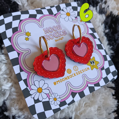 Two Tone Scallop Mirror Hearts