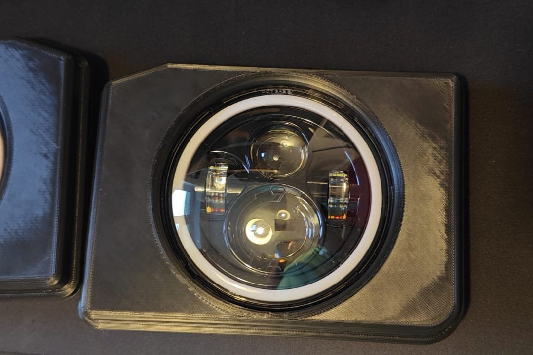 Land Rover Discovery 1/2 Headlight Adapters